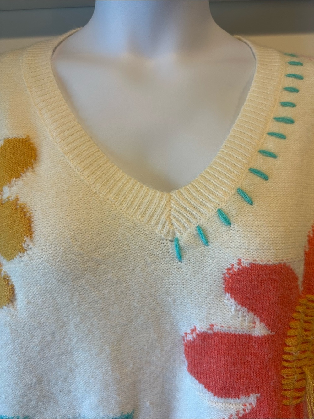 POL Boho Good Mood Flower Sweater in OVERSIZED Medium - Picture 8 of 14